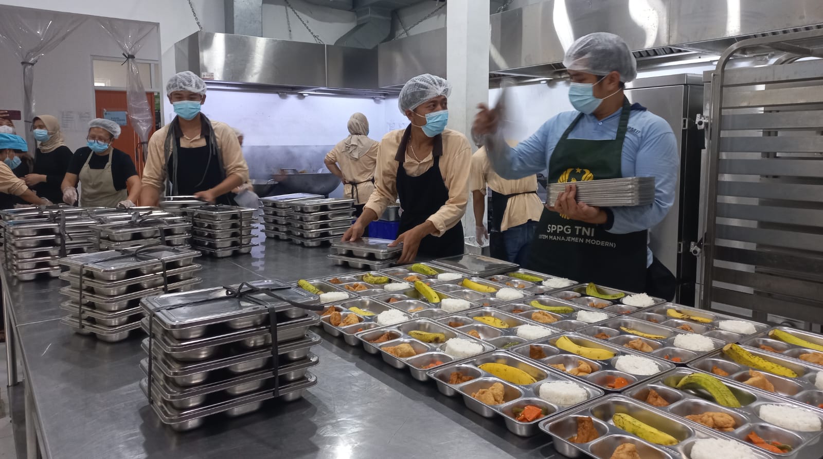 Aturan Baru MBG: SPPG Wajib Batasi Produksi 2.500 Porsi Per Hari