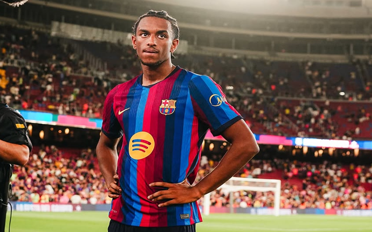 Alejandro Balde Masuk Radar Liverpool, The Reds Siapkan Langkah Setelah Ronald Araújo