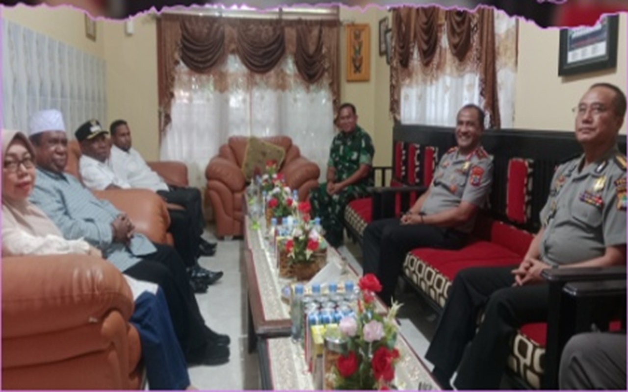 Open House Lebaran di Fakfak, Sekda Papua Barat Tekankan Harmoni dan Persatuan