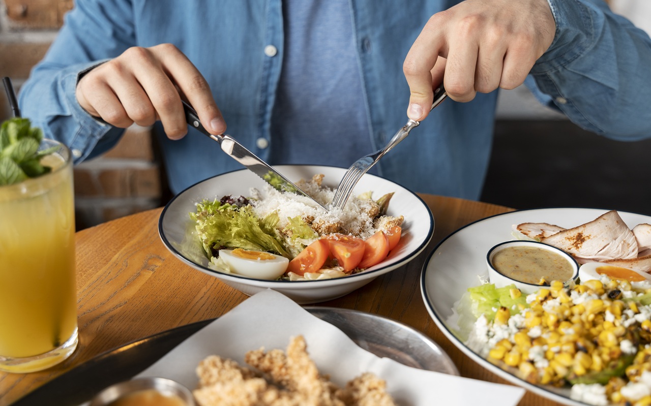 4 Tips Pola Makan Sehat yang Mudah Diterapkan, Nomor 4 Sering Diabaikan