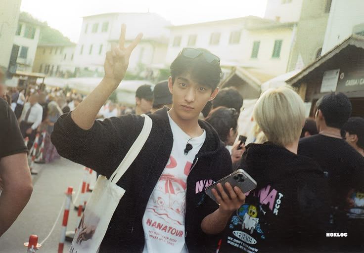 Energi Positifnya Nular! Intip Sisi Lain DK SEVENTEEN yang Lebih dari Sekadar Visual dan Suara Emas