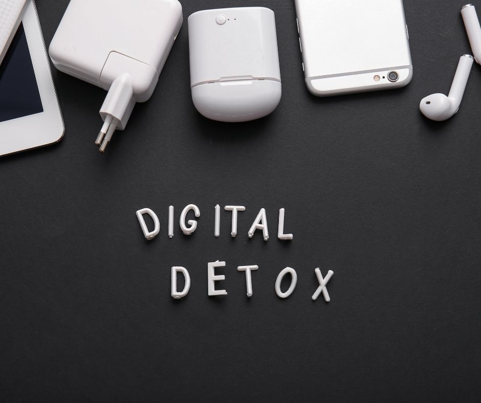 Detox Gadget: Cara Sederhana Menjaga Keseimbangan Hidup Digital