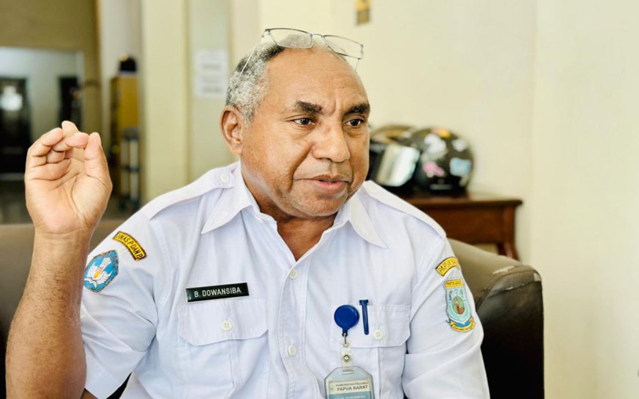HP Picu Perilaku Menyimpang? Ini Sikap Tegas Dinas Pendidikan Papua Barat