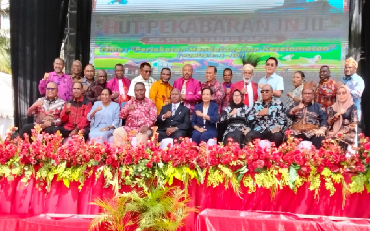 Lebih dari 5.000 Jemaat Hadiri HUT Pekabaran Injil di Mansinam Papua Barat