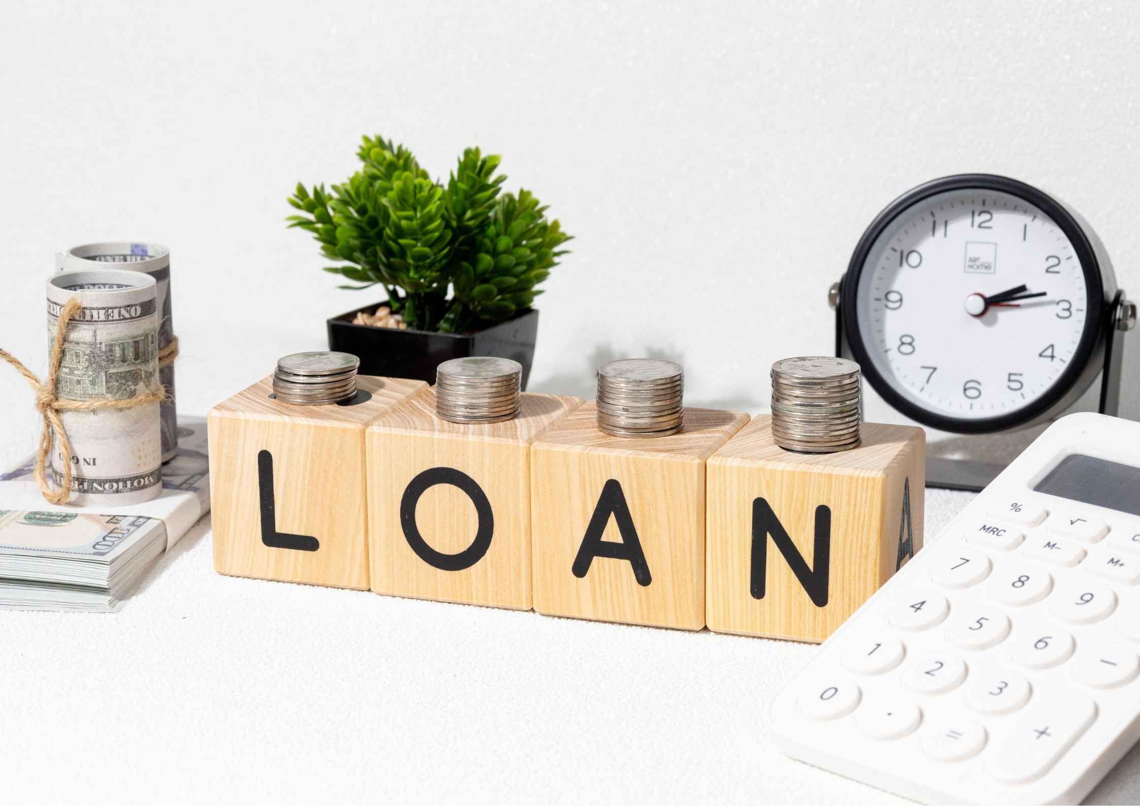 Pinjol dan Kesehatan Mental: Euforia Instan, Teror Digital, hingga Lingkaran Stres Finansial