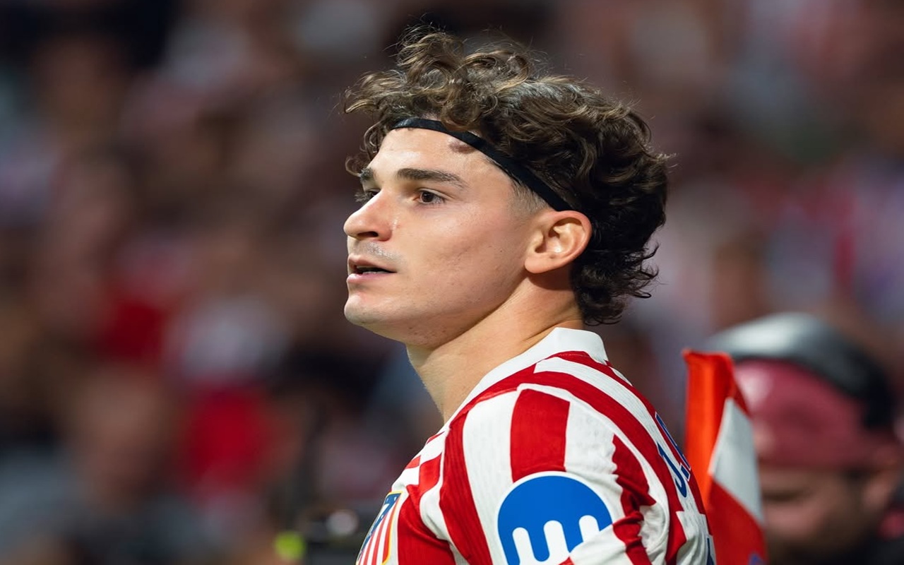 Deco Bungkam Soal Julian Alvarez, Barcelona Diam-diam Siapkan Transfer?