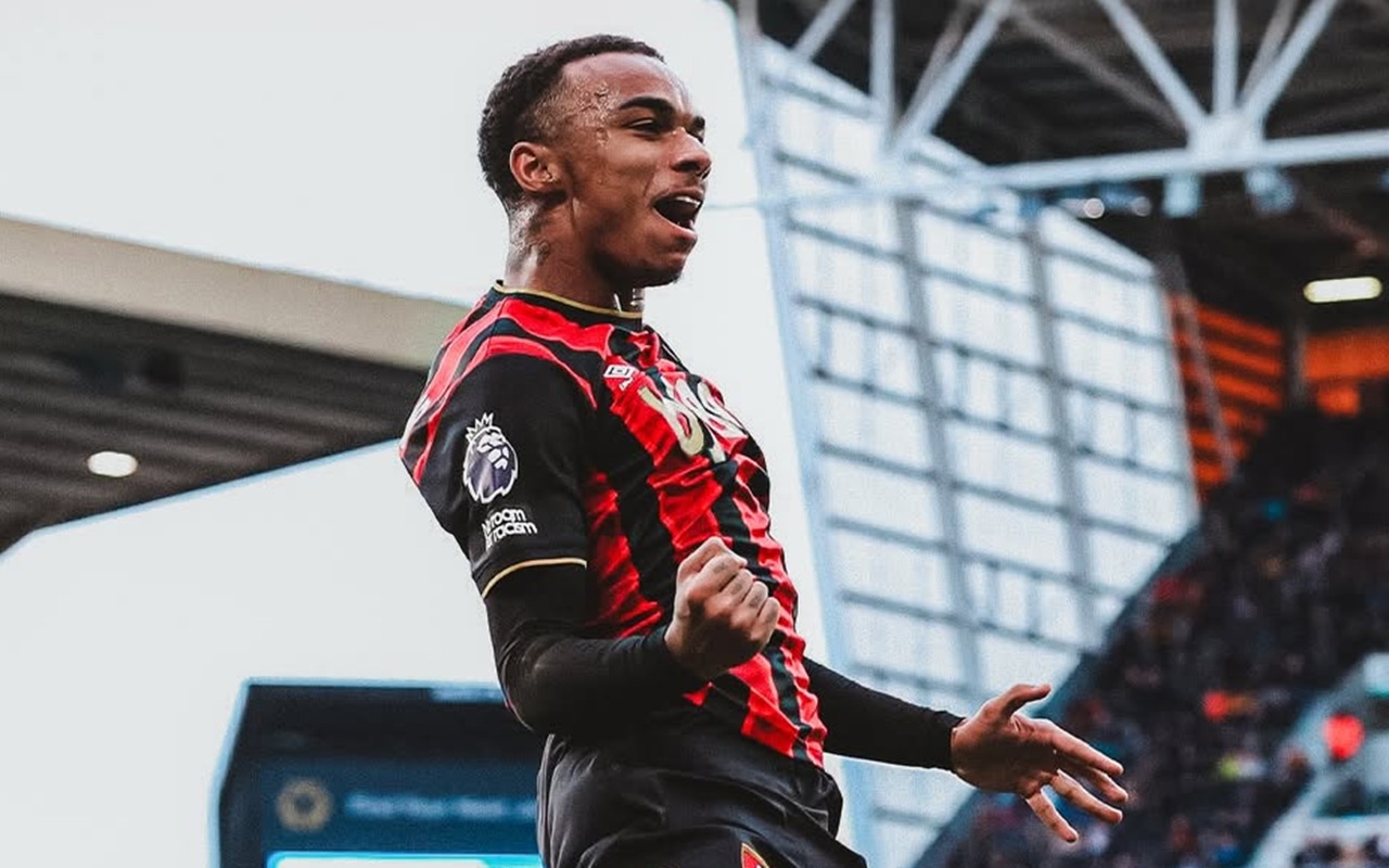 Bocah 19 Tahun Ini Jadi Rebutan! Man Utd Masuk Perburuan Junior Kroupi