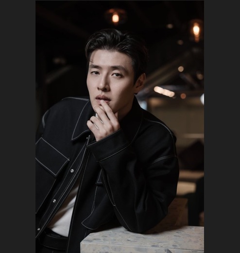 Biodata Kang Ha-neul: Aktor Serba Bisa dari Korea Selatan