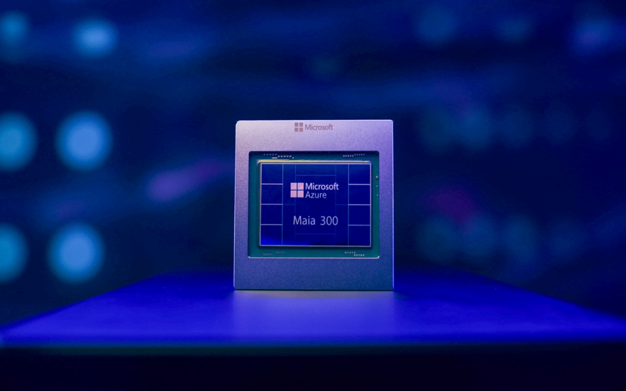 Chip AI Maia 300 Resmi Diperkenalkan, Microsoft Bidik Efisiensi Inferensi di Skala Cloud