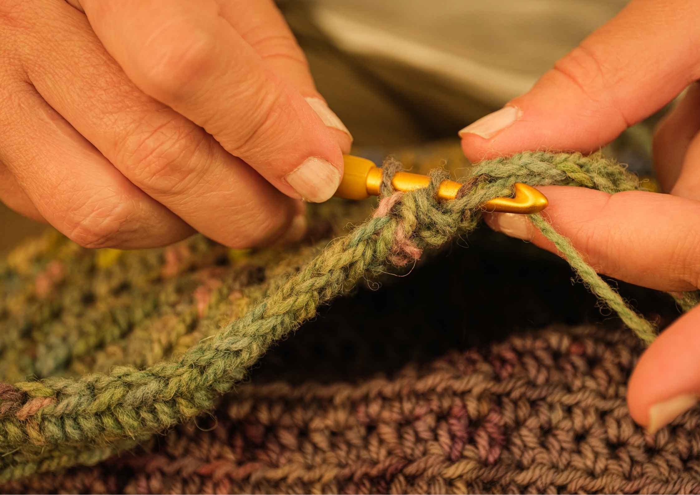 Bukan Sekadar Hobi, Merajut Ternyata Bisa Atasi Kecemasan Berlebih