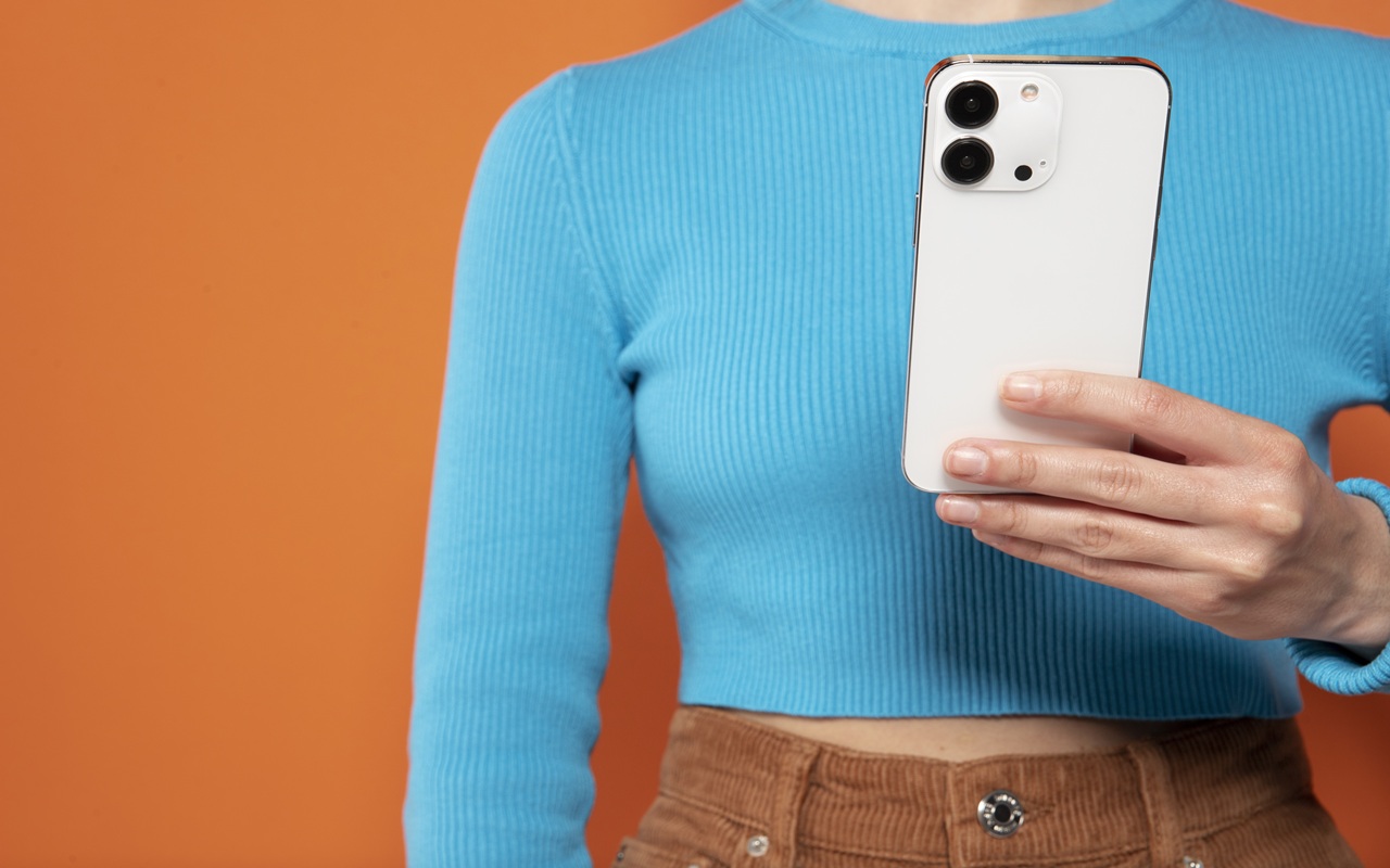 Bocoran Terbaru! Apple Ingin Hadirkan AI Super Canggih di iPhone Tanpa Boros Memori