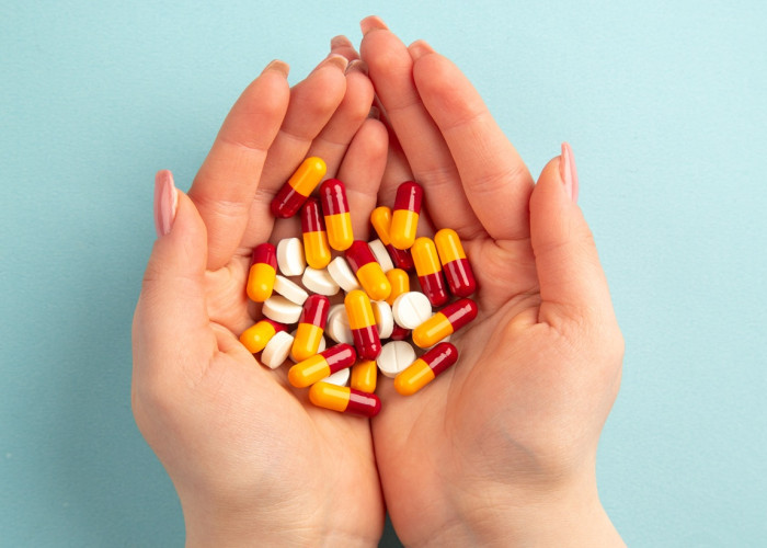 Studi Terbaru: Minum Multivitamin Setiap Hari Selama 3 Tahun Dikaitkan dengan Lansia Lebih Sehat dan Mandiri