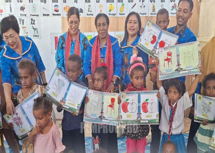 PAUD Jadi Perhatian Serius, Bunda PAUD Papua Barat Daya Lakukan Kunjungan Kerja ke Teminabuan