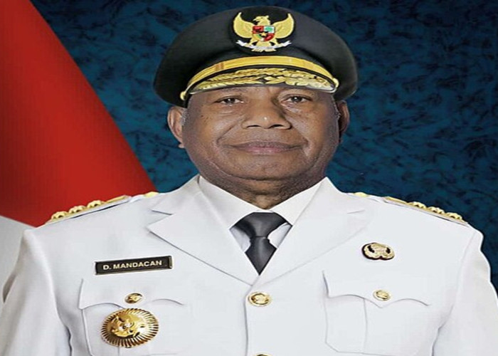 Dominggus Mandacan Raih Penghargaan Nasional, Infrastruktur Papua Barat Dinilai Berdampak Nyata