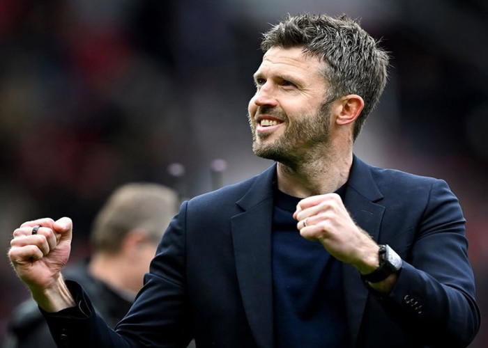 Manchester United Incar Tchouameni dan Tonali, Michael Carrick Mulai Susun Skuad Baru