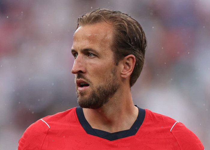 Barcelona Diam-Diam Hubungi Harry Kane, Siap Jadi Pengganti Robert Lewandowski di Camp Nou?
