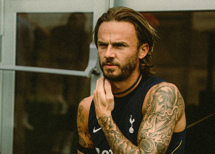 James Maddison Ingin Bertahan di Tottenham Hotspur, Spurs Diminta Bersabar