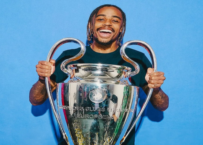 PSG Pasang Harga Fantastis untuk Bradley Barcola, Liverpool Berani Tebus?