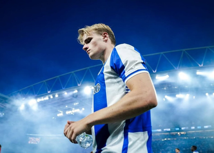Liverpool Siap Tebus Klausul Victor Froholdt? Arsenal Disebut Masuk Persaingan