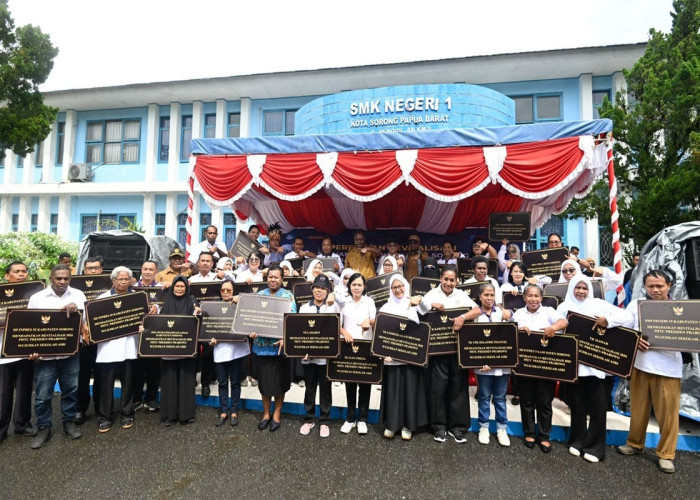 Mendikdasmen Resmikan Revitalisasi Sekolah di Sorong, Pendidikan Papua Jadi Prioritas