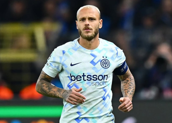 Transfer Gratis Menggiurkan! Arsenal Diam-diam Awasi Situasi Bek Andalan Inter Milan