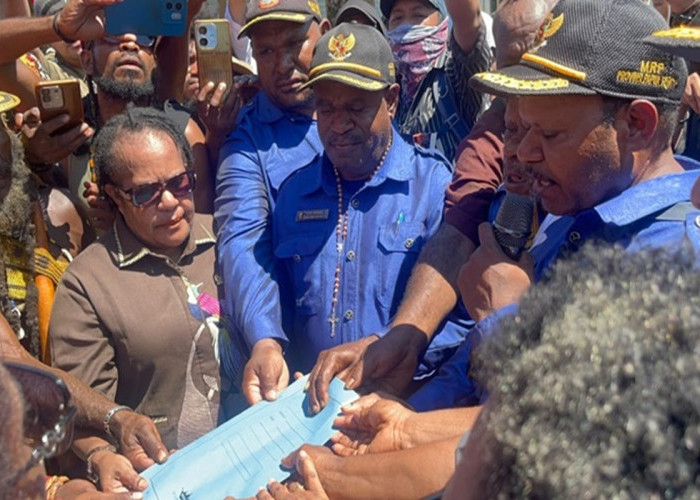 KNPB Serahkan Dokumen Pernyataan Sikap kepada MRP Papua Tengah dalam Aksi Damai di Nabire
