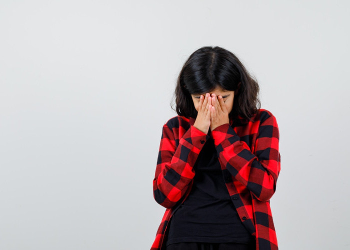 Jika Kamu Membaca Ini Sambil Menahan Air Mata, Artikel Ini Untukmu