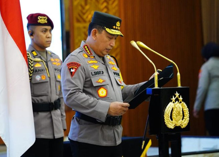 47 Perwira Tinggi Polri Naik Pangkat, Komjen Achmad Kartiko Raih Pangkat Tertinggi