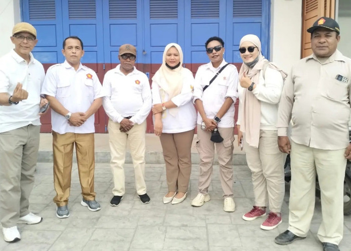 Gerindra Papua Barat Daya Salurkan 3.000 Masker di Sorong, Antisipasi Dampak Kabut Asap