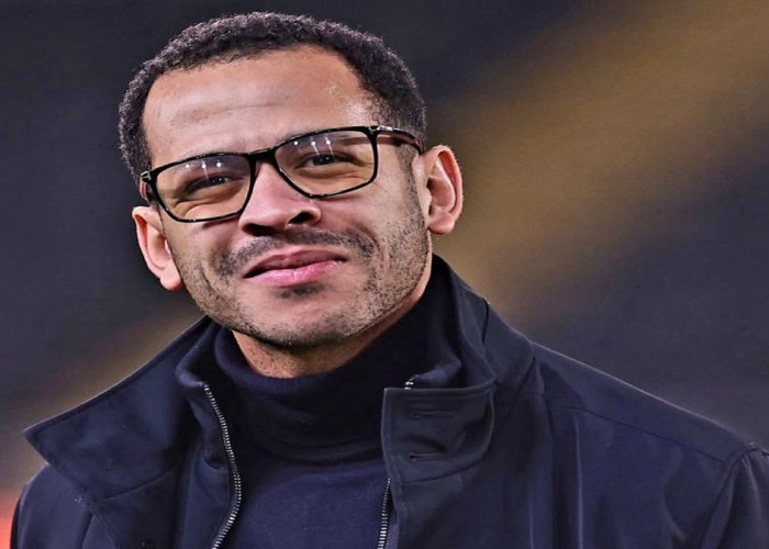 Chelsea Pertahankan Liam Rosenior Hingga Akhir Musim, Meski Performa Menurun