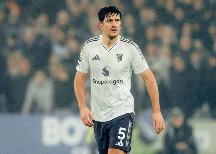 Kontrak Segera Habis, Pemain MU Minta Harry Maguire Tetap di Old Trafford