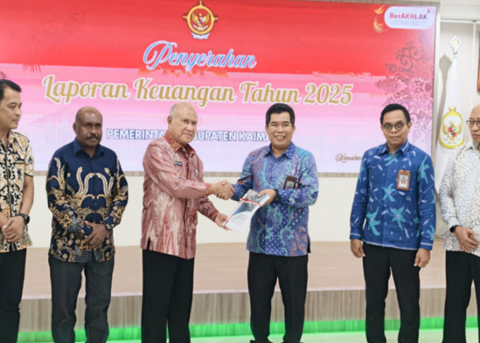 LKPD Kaimana 2025 Diserahkan ke BPK Papua Barat, Ini Pesan Bupati Hasan