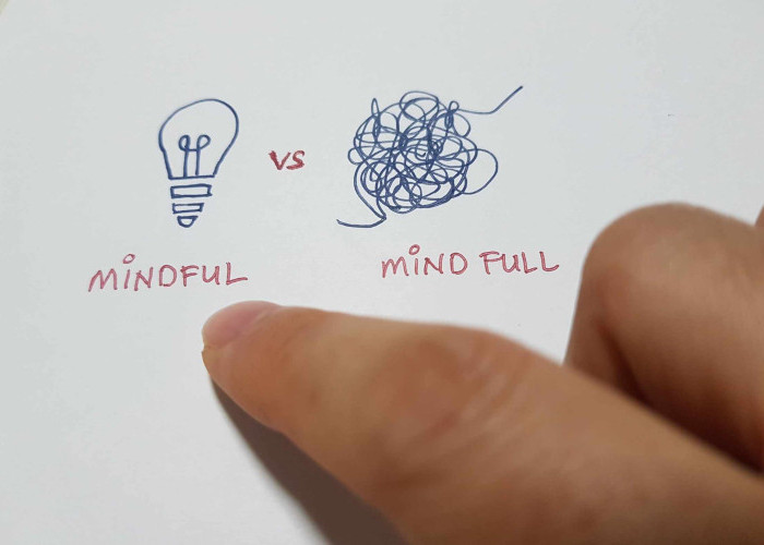 The Abundance Mindset: Mengubah Pola Pikir Kekurangan Menjadi Kelimpahan