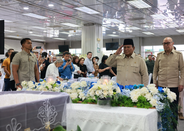 Prabowo Bungkam Saat Kenang Kwik Kian Gie: Beliau Pejuang Ekonomi Pancasila!