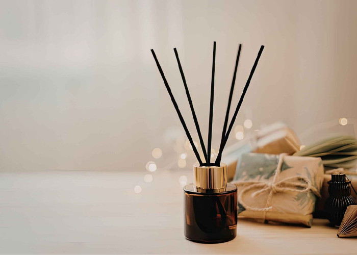 Rekomendasi Reed Diffuser Wangi Mewah di Bawah 100 Ribu: Bikin Kamar Serasa Kamar Hotel Bintang 5