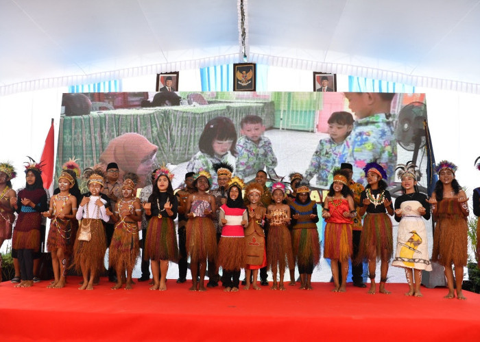 Kisah Haru di Teluk Bintuni, Sekolah yang Menunggu Puluhan Tahun Akhirnya Direvitalisasi