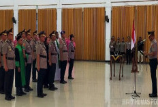 Kapolda Papua Barat Reshuffle 7 Pejabat, Kombes Trihadi Kuncahyo Resmi Jadi Kabid Humas