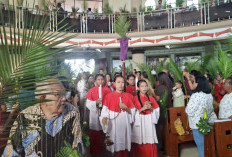 Ribuan Umat Hadiri Misa Minggu Palma di Manokwari, Awali Pekan Suci Penuh Khidmat