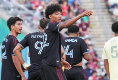 Barcelona Bidik Bek Australia Lucas Herrington, Colorado Rapids Tolak Tawaran Perdana