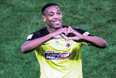 Malaga Pertimbangkan Rekrut Anthony Martial, Leeds United Tak Lagi Dikaitkan