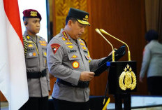 47 Perwira Tinggi Polri Naik Pangkat, Komjen Achmad Kartiko Raih Pangkat Tertinggi