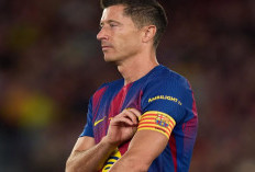 Rio Ferdinand Desak Manchester United Rekrut Robert Lewandowski Gratis Musim Panas Ini
