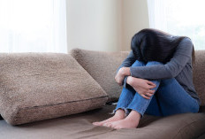 Kenapa Kita Bisa Membenci Diri Sendiri? Ini Jawaban Psikologinya