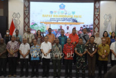 Papua Barat Perkuat Reforma Agraria, Gubernur Dominggus Mandacan Soroti Tanah Adat sebagai Warisan Leluhur