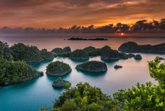 8 Destinasi Wisata Papua Barat untuk Liburan Akhir Tahun, dari Raja Ampat hingga Arfak