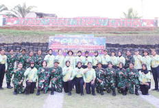 Polwan Polda Papua Barat dan Kowad Kodam XVIII/Kasuari Perkuat Soliditas Lewat Ekshibisi Menembak Persahabatan